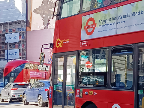 イギリスのバス