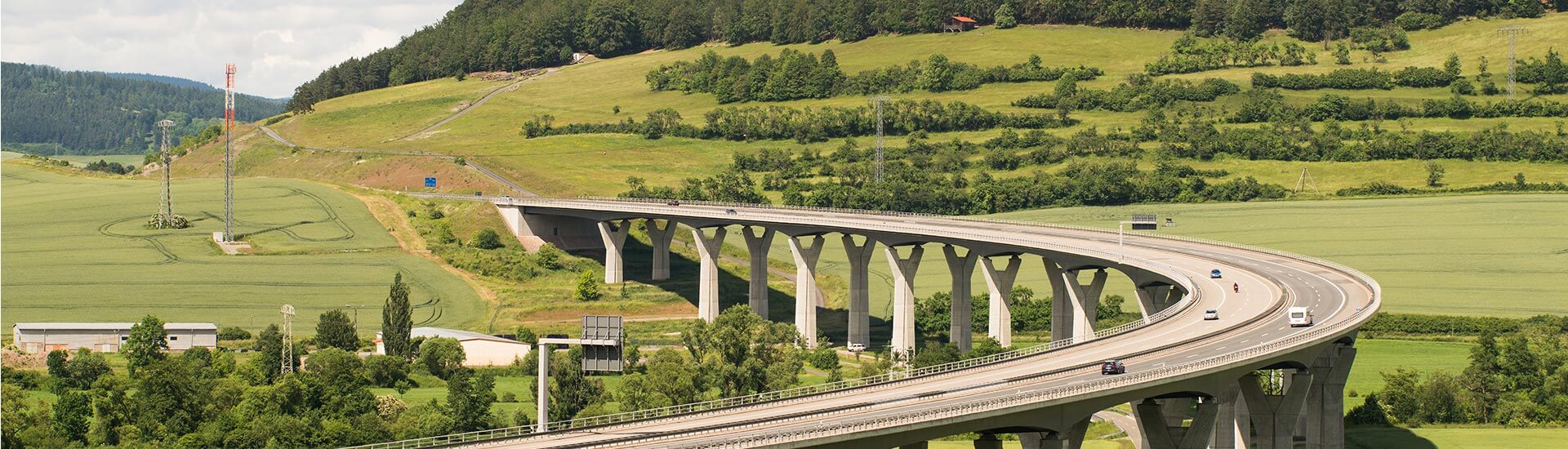 Autobahnbrücke